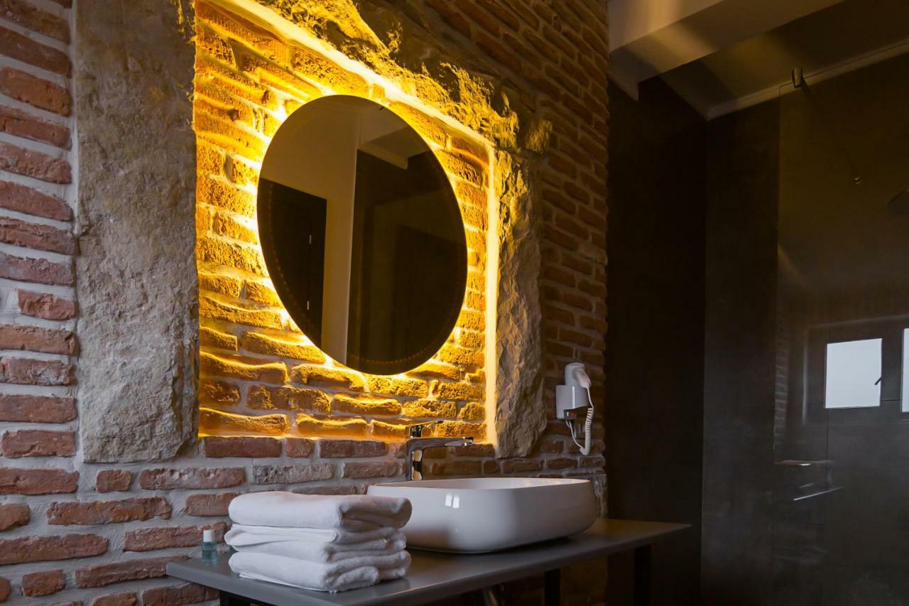 Barba Boutique Hotel Korce Extérieur photo