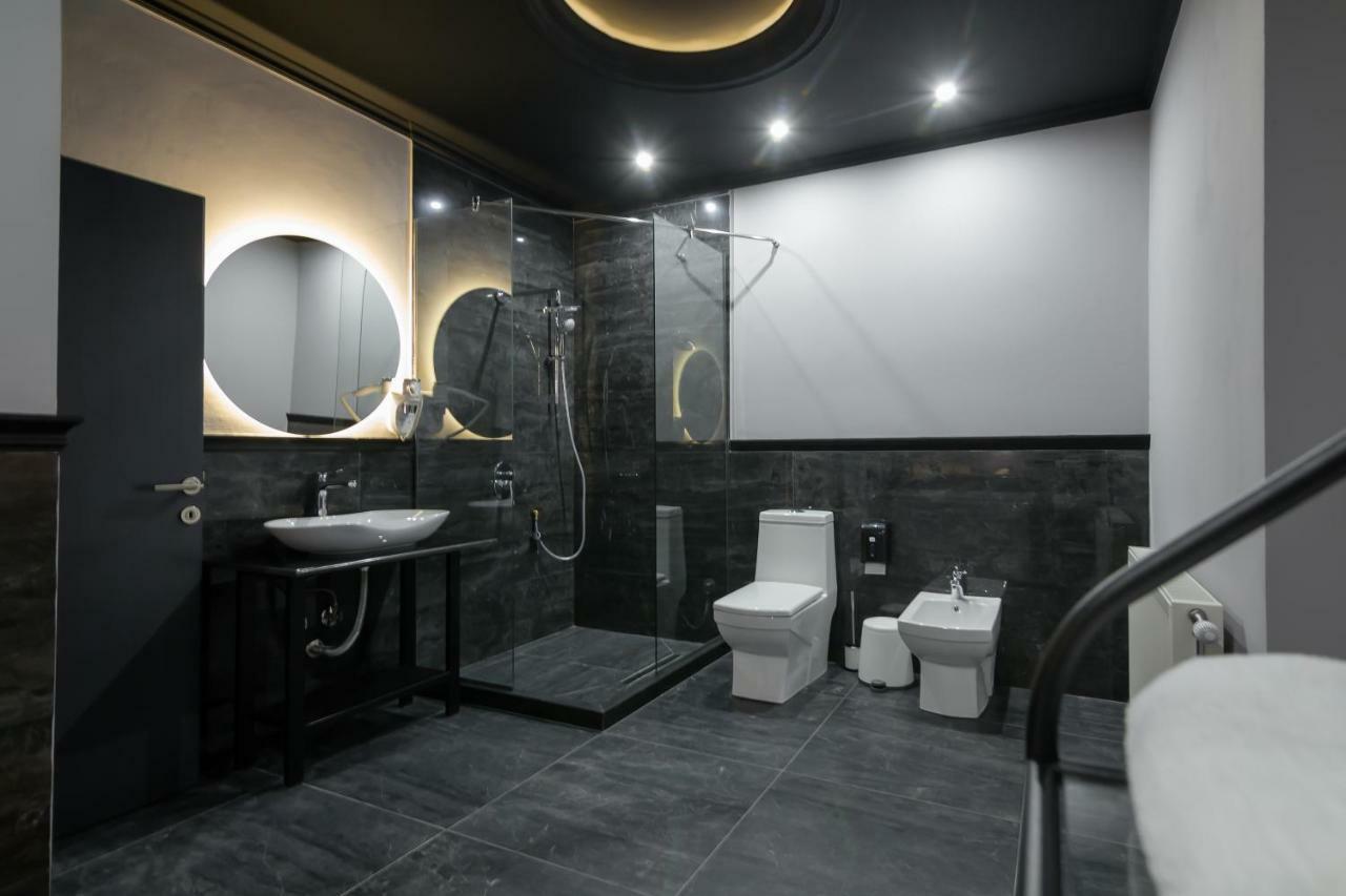 Barba Boutique Hotel Korce Extérieur photo