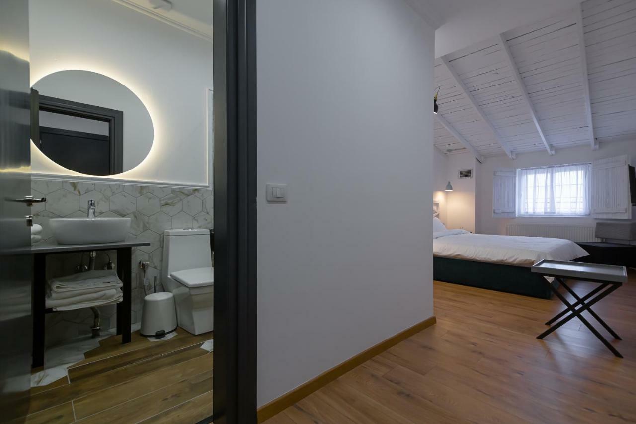 Barba Boutique Hotel Korce Extérieur photo
